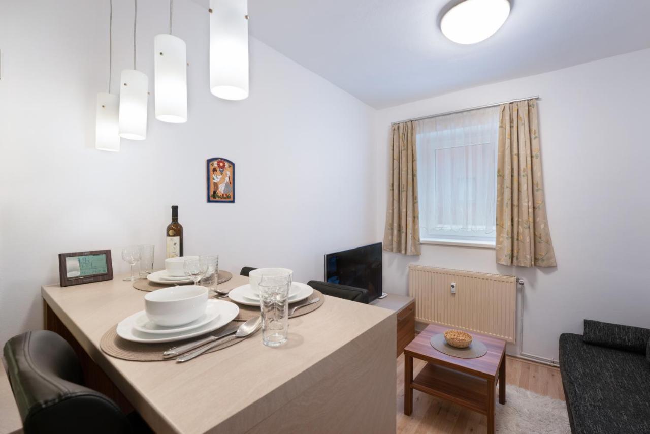 Depandance Marnet Sneznik Apartment Dolni Morava Ngoại thất bức ảnh